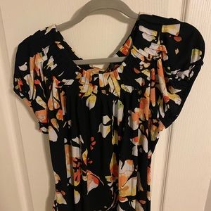 Blouse floral black with pleated neck line size Large